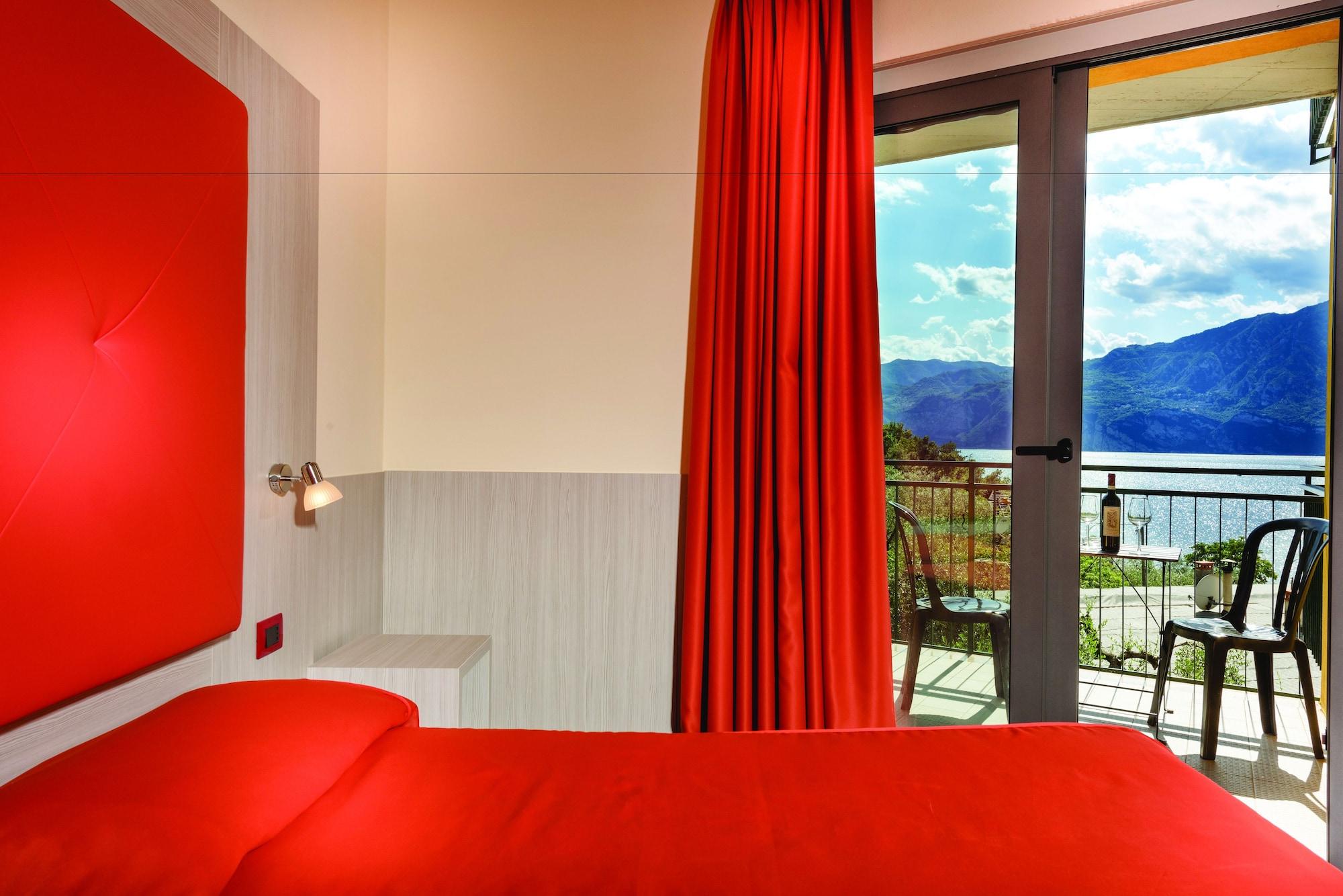 Hotel Sole Μαλτσεζίνε Εξωτερικό φωτογραφία