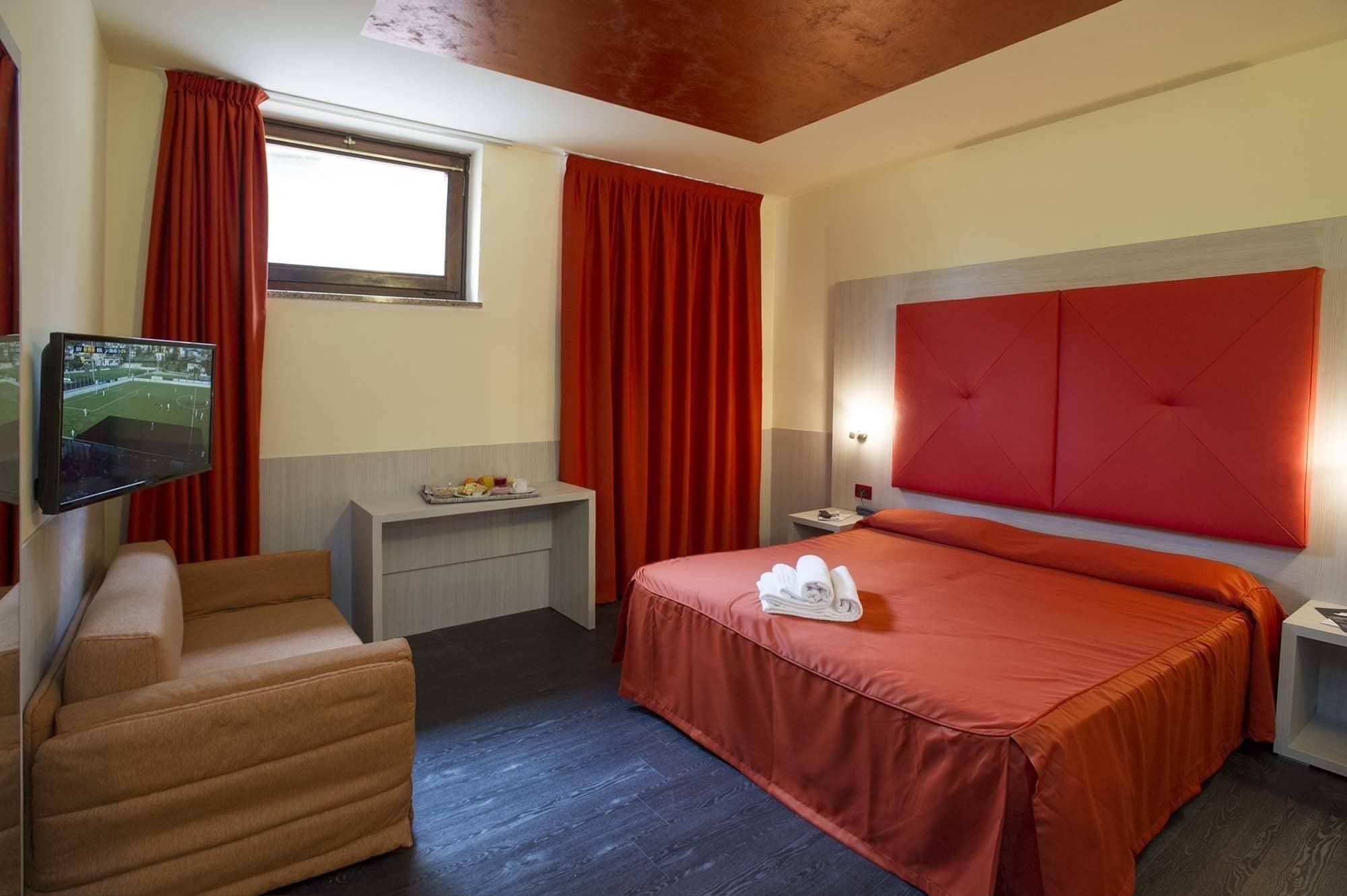Hotel Sole Μαλτσεζίνε Εξωτερικό φωτογραφία