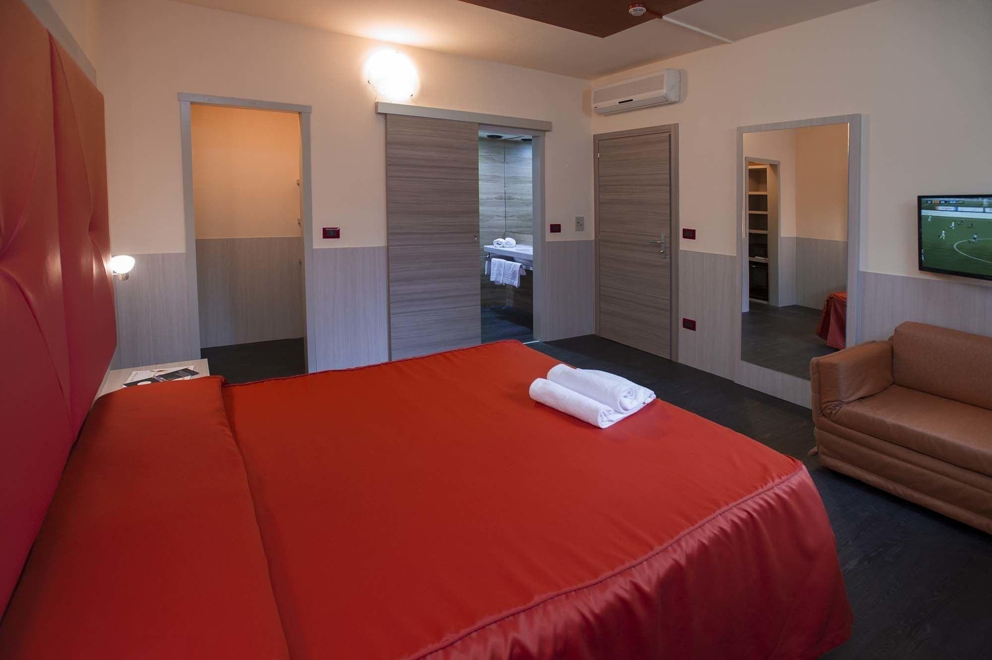 Hotel Sole Μαλτσεζίνε Εξωτερικό φωτογραφία