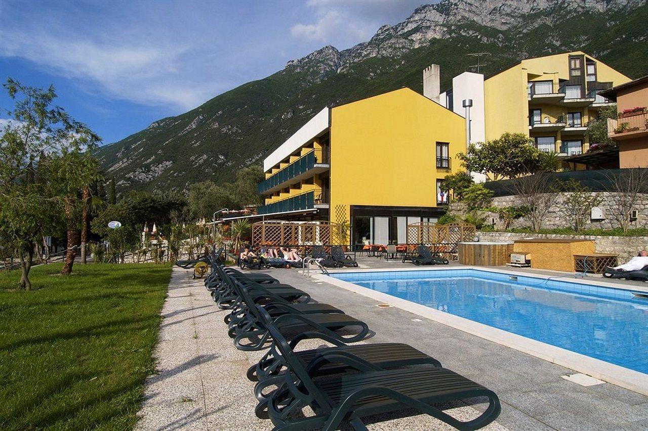 Hotel Sole Μαλτσεζίνε Εξωτερικό φωτογραφία