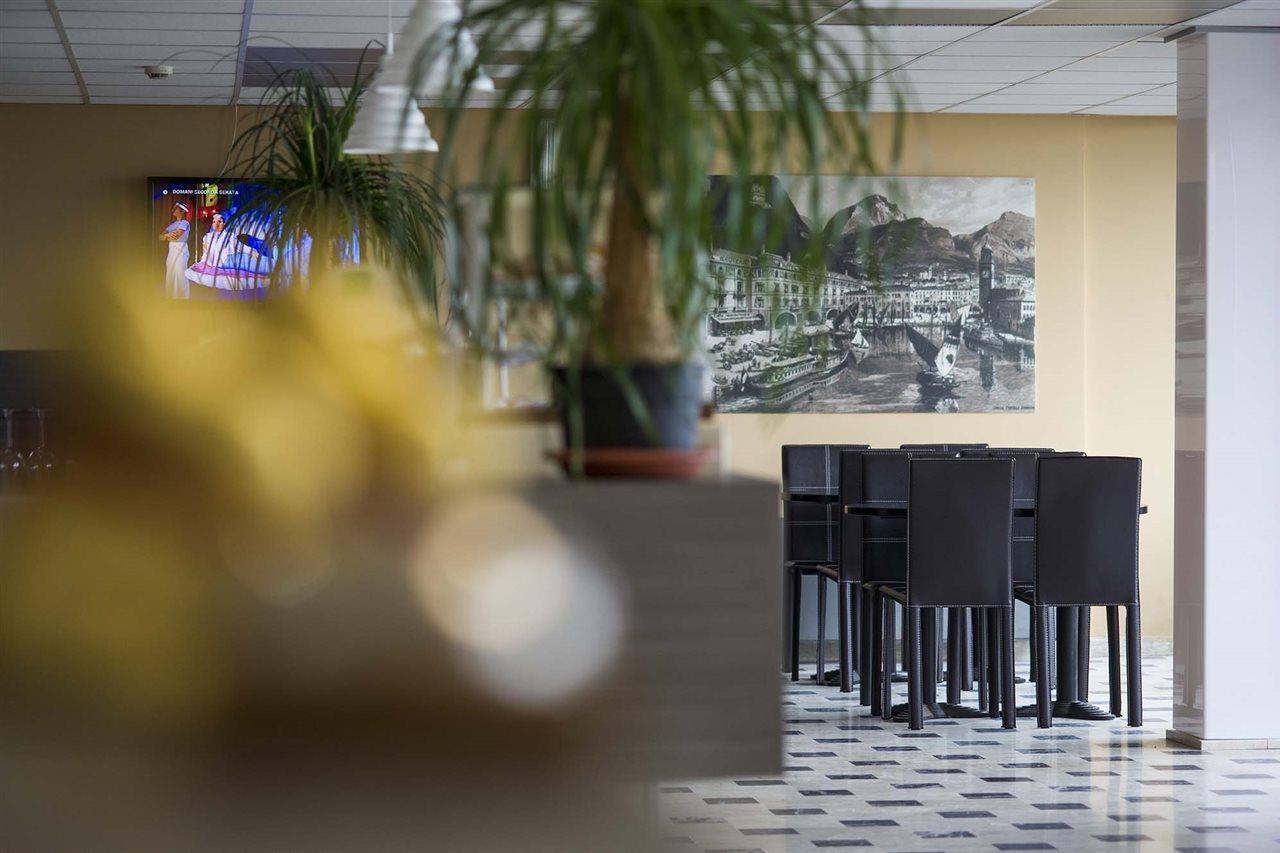 Hotel Sole Μαλτσεζίνε Εξωτερικό φωτογραφία