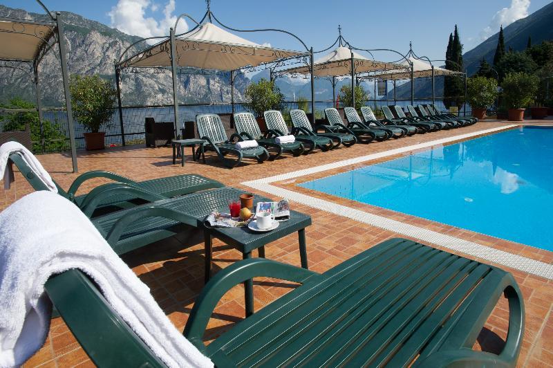 Hotel Sole Μαλτσεζίνε Εξωτερικό φωτογραφία