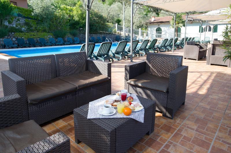 Hotel Sole Μαλτσεζίνε Εξωτερικό φωτογραφία